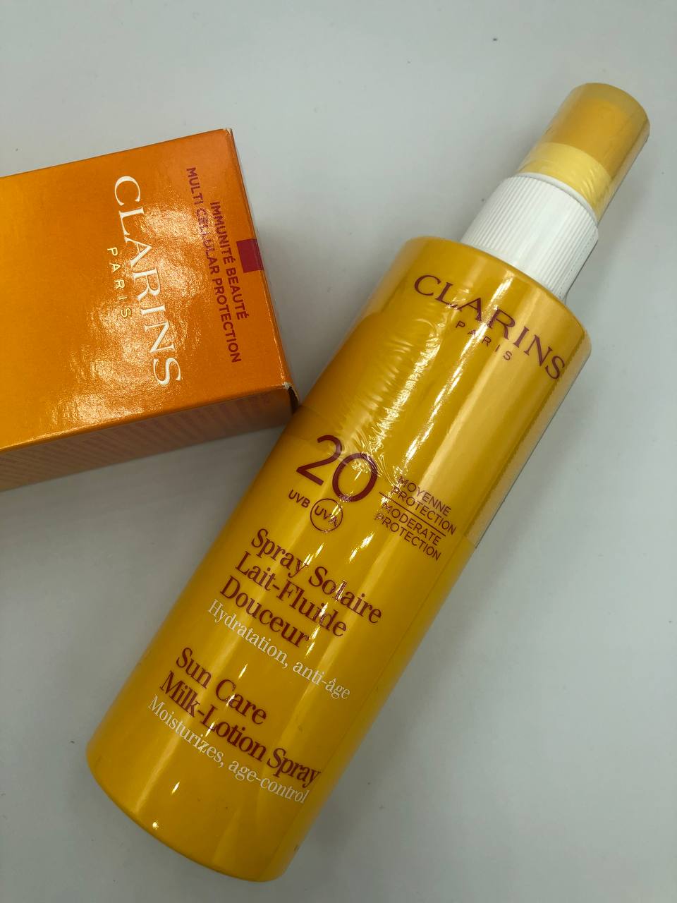 clarins suncream milk - lotion spry 20 UVA